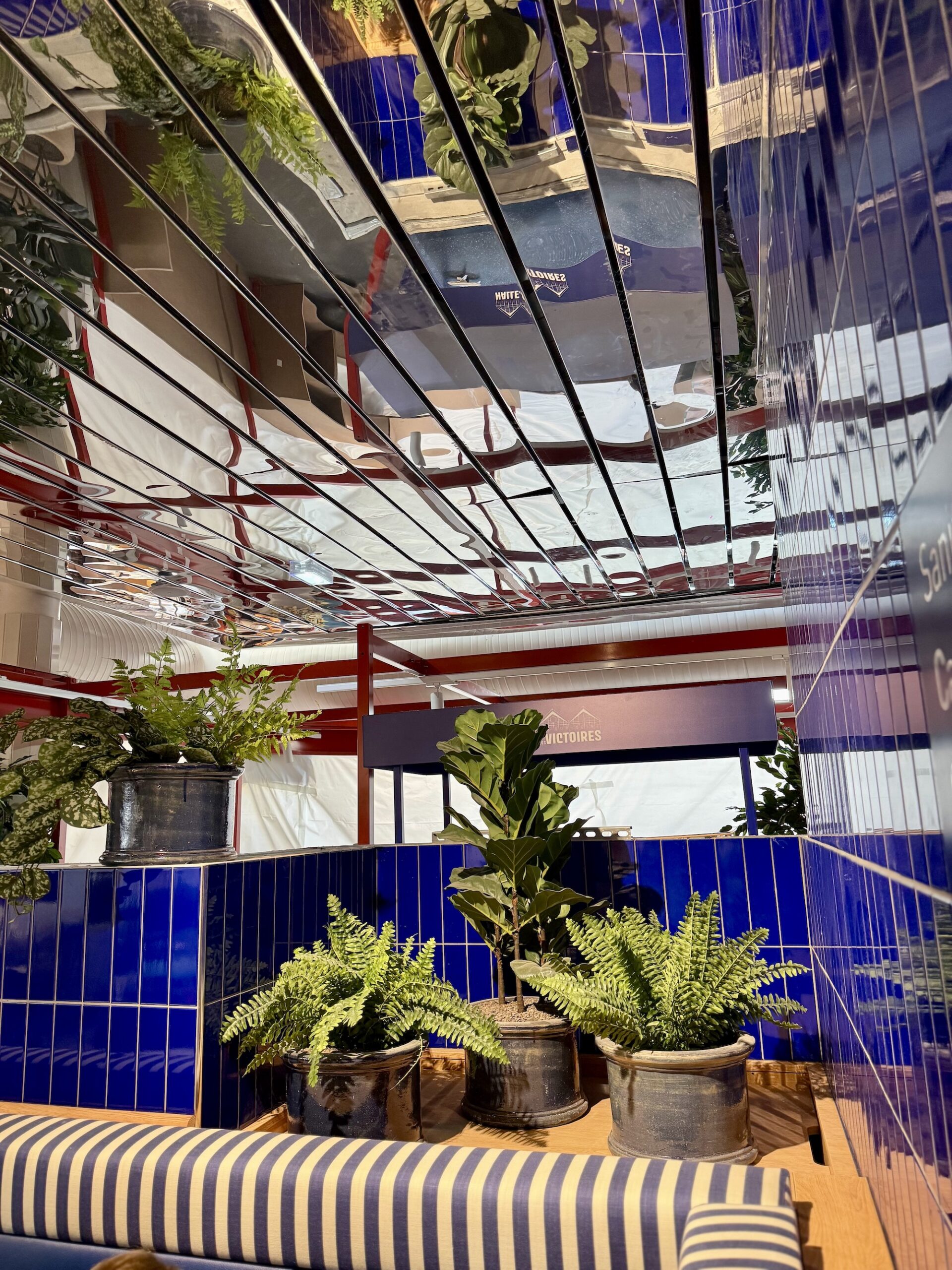 La Halles des Victoires-10