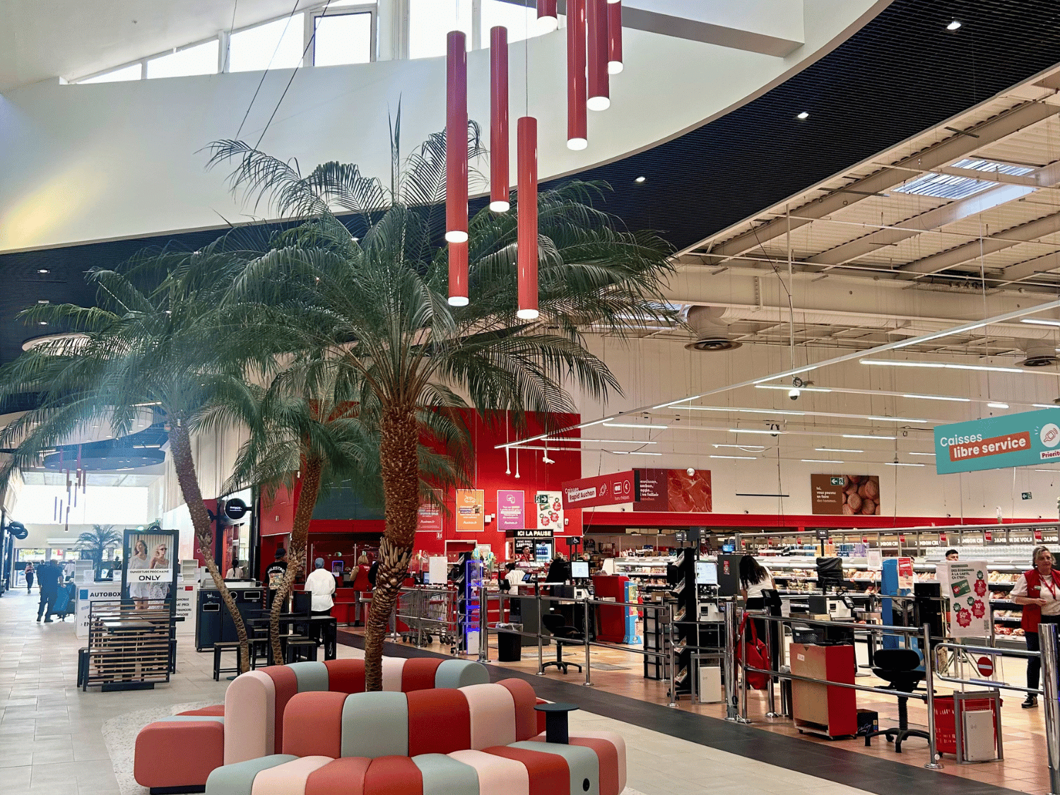 amenagement centre commercial allee principale
