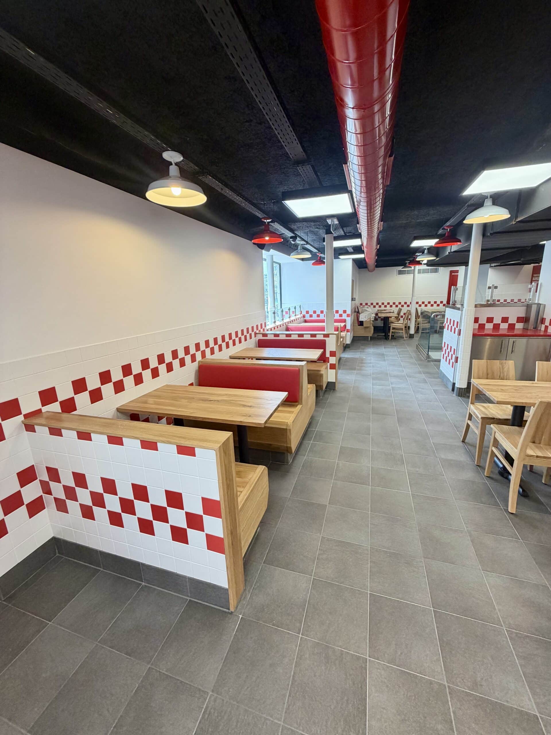 Aménagement restaurant Five Guys Paris